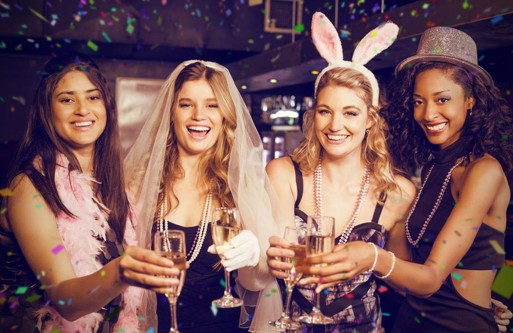 How to Host a Bachelorette Party | Top Bachelorette Destinations & Ideas