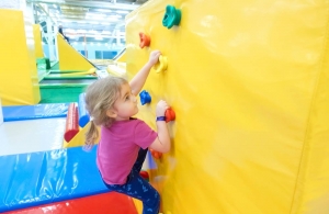 Theme Park Equipment Buying Guide | Inflatable Theme Park Design Tips